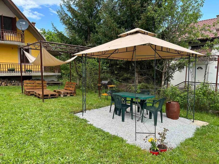 Cosy Mountain Villa In Nizepole Bitola Exteriér fotografie